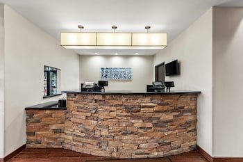 MainStay Suites