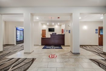 Cobblestone Hotel & Suites - Cozad