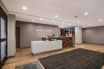 Hampton Inn by Hilton Detroit Southfield