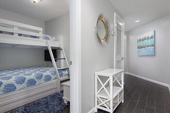 Crescent Condominiums