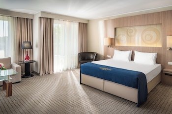 Landmark Creek Hotel & Spa