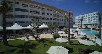 Pola Costa Beach Hotel Apartments