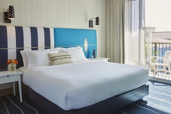 Kimpton Shorebreak Resort