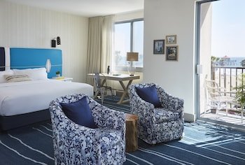 Kimpton Shorebreak Resort