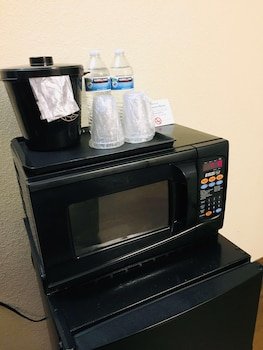 SureStay Plus Hotel by Best Western Macon West