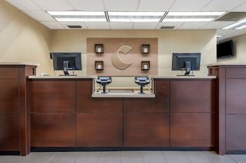 Comfort Inn & Suites DeLand - Near University