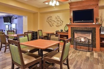 Hampton Inn Harrisonburg - South