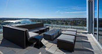 Canopy by Hilton Washington DC The Wharf