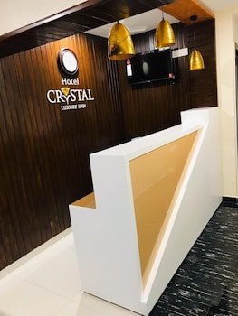 Hotel Crystal Luxury Inn