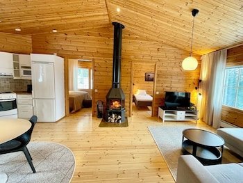 Matilda VIP Cottages