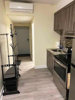 Byward Suites