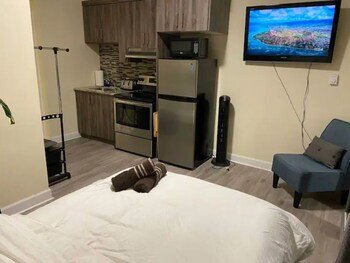 Byward Suites