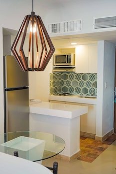 Luna Palace Hotel & Suites