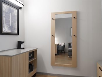 Hyatt Place Atlanta/Alpharetta/North Point Mall