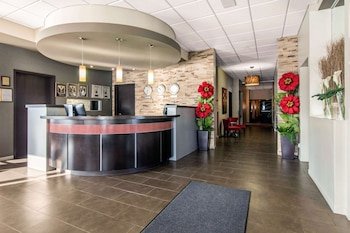 Econo Lodge St. Apollinaire