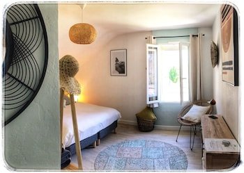 Au Clair Des Landes