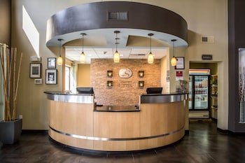 Comfort Suites