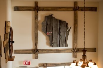Draft Horse Inn & Suites