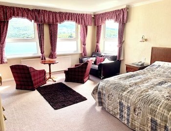 The Lochalsh Hotel