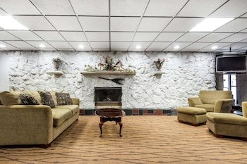 Quality Inn & Suites Binghamton Vestal