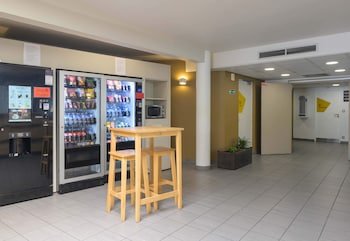 B&B Hôtel Marne la Vallée