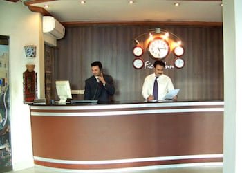 Fiesta Inn Hotel & Resort