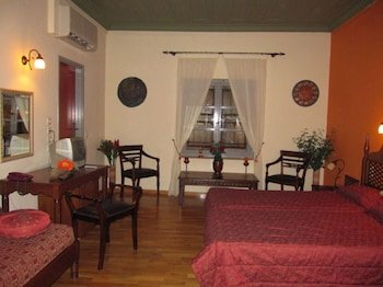 Belmondo Hotel & Suites