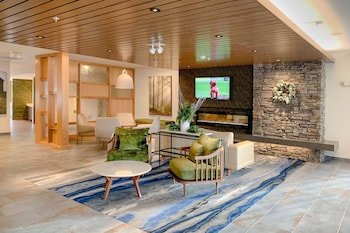 Fairfield Inn & Suites Northfield