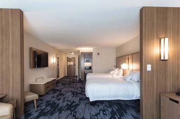 Fairfield Inn & Suites Northfield
