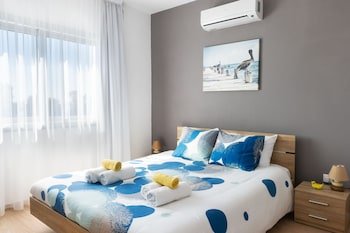 Pebble Beach Holiday Apartments