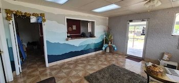 Executive Inn By OYO Queenville Mena