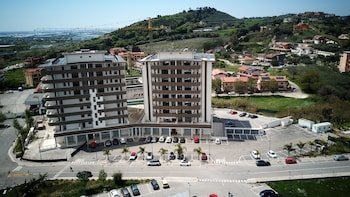 Hotel Eboli