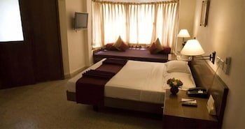 Varca Le Palms Beach Resort
