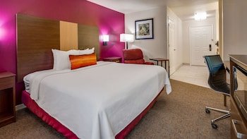 Best Western Pineywoods Inn