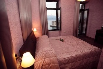 Spon Boutique Hotel