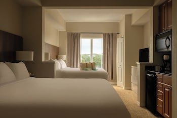 The Point Hotel & Suites by Sonder