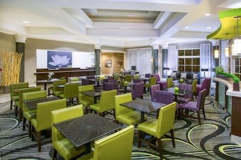 La Quinta Inn & Suites by Wyndham St. Louis Westport