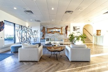 Bayside Oceanfront Resort