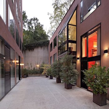 Residence Park Apartments