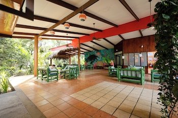 Turtle Beach Lodge
