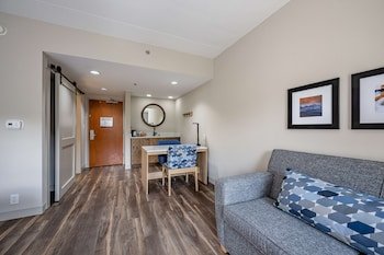 Hampton Inn & Suites Cashiers-Sapphire Valley
