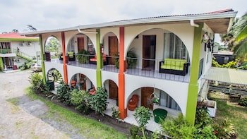 Hotel Las Flores