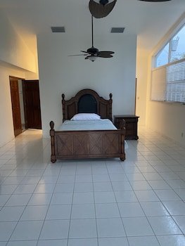Bahia Bay Resort