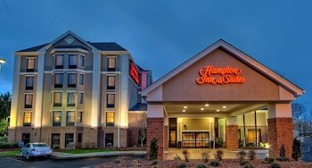 Hampton Inn & Suites Asheville I-26