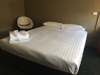 Swansea Hotel