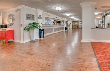Ramada by Wyndham Metairie New Orleans Airport