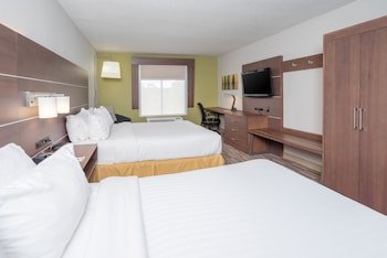 Holiday Inn Express Hotel & Suites Quakertown