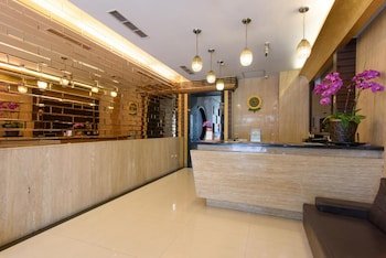Harbor Elite Hotel