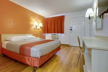 Motel 6 Scottsdale South