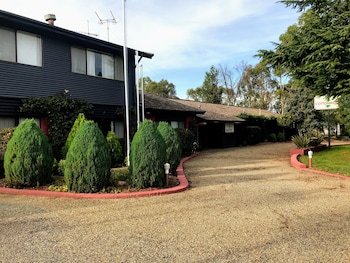 Cottonwood Lodge